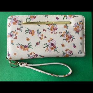 Steve Madden wallet